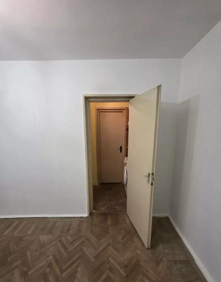 Titan - 2 camere - De renovat - Oportunitate - Investiție - Metrou