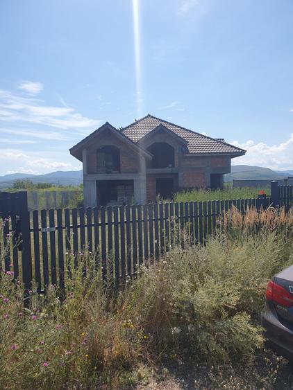 Casa Individuala 283 mp 6 camere Carpinis