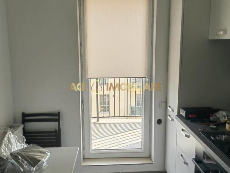 2 Camere de inchiriat | Berceni-Grand Arena | Metrou | Centrala