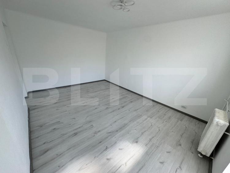 Apartament decomandat 2 camere, 46 mp, zona Rovine - Borcanul cu miere
