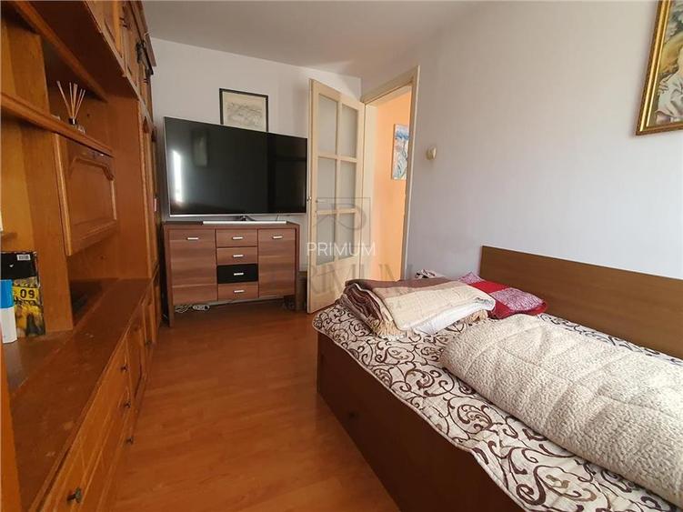 FREIDORF, CASA DECOMANDATA CU 7 CAMERE, 5 DORMITOARE, 3 BAI, BUCATARIE INCHISA S - 2