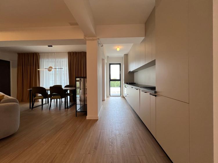 Vanzare Apartament 4 Camere Iancu Nicolae NOU