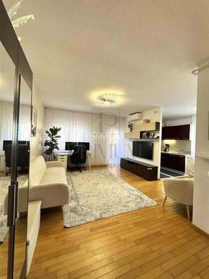 TORONTAL - BLOC NOU - 3 CAMERE - 2 BAI - ETAJ 3 LIFT - DECOMANDAT - 3