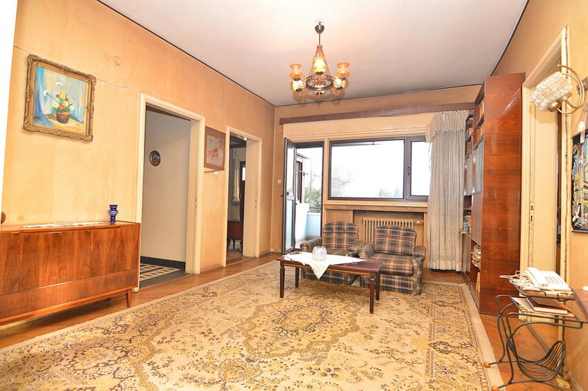 VANZARE APARTAMENT 4 CAMERE CALEA CALARASILOR – SFANTUL STEFAN