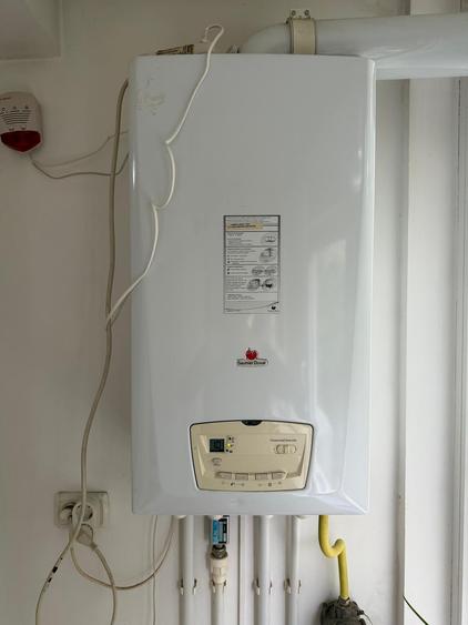 Inchiriere apt 2 camere in Galati, ultracentral, etaj 2, nemobilat