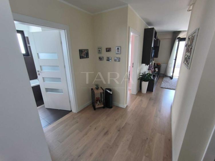 Apartament 4 camere, Europa, terasă 30 mp, parcare subterană, 2 boxe.
