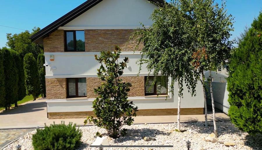 BRANESTI-VILA SUPERBISSIMA,LA LAC,PISCINA,FANTASTICA,UNICAT,700000 EURO