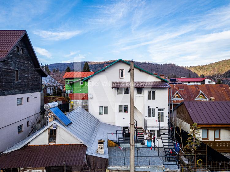 Casă individuală, vedere către Bucegi, la 300 m de Centru, Gară sau Cantacuzino - 5