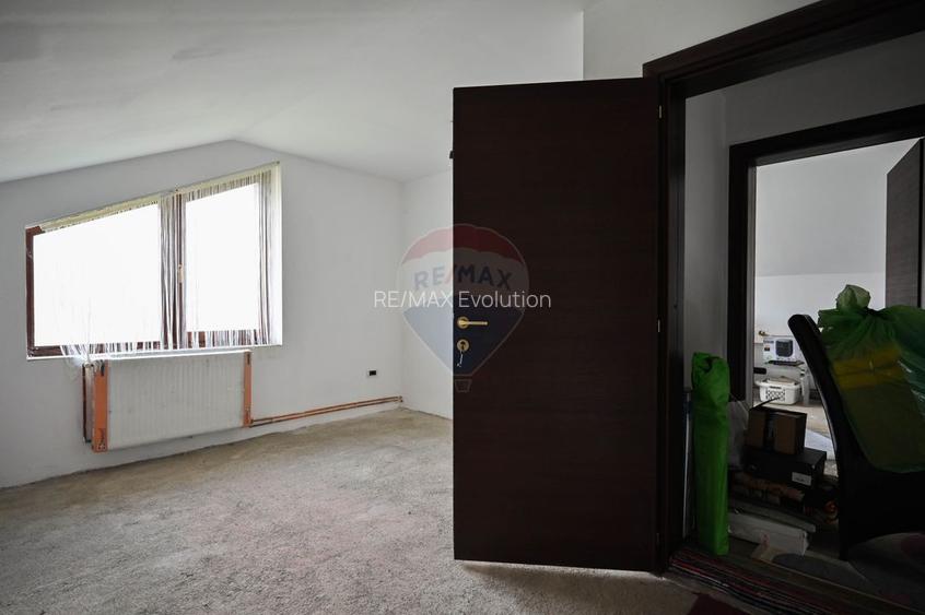 Comision 0% | Casa de vanzare Podu Olt | 4 camere - 24