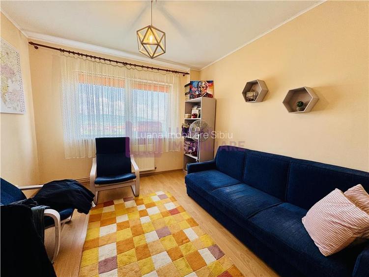 Apartament 3 camere de vanzare | Vasile Aaron | decomandat | pivnita | - 6