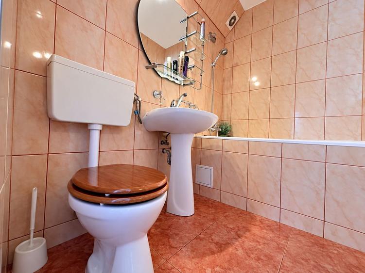 Aradului-Iulius Town | 2 Camere | Etaj Intermediar | Decomandat.