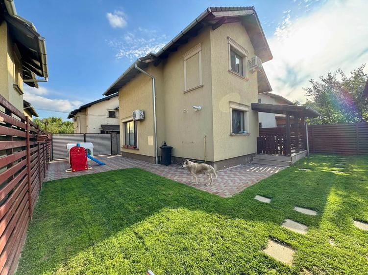 CASĂ INDIVIDUALĂ | GIROC | 5 CAMERE | 100 MP UTILI | TEREN 250 MP
