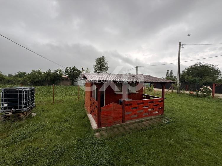 Casă semifinisată | Buzoiești | Teren generos 2.900 mp - 8