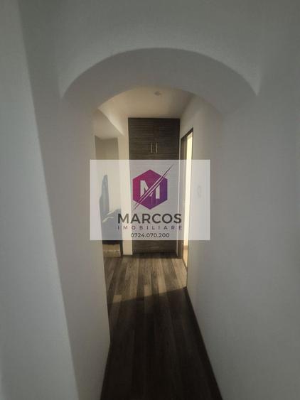 Vand apartament 2 camere Centru