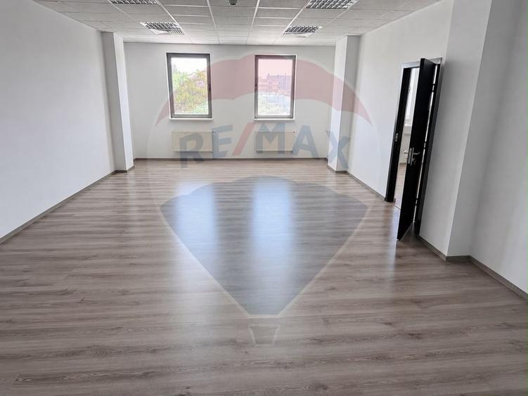 Spațiu de birouri de 82mp de închiriat în zona Barbu Vacarescu