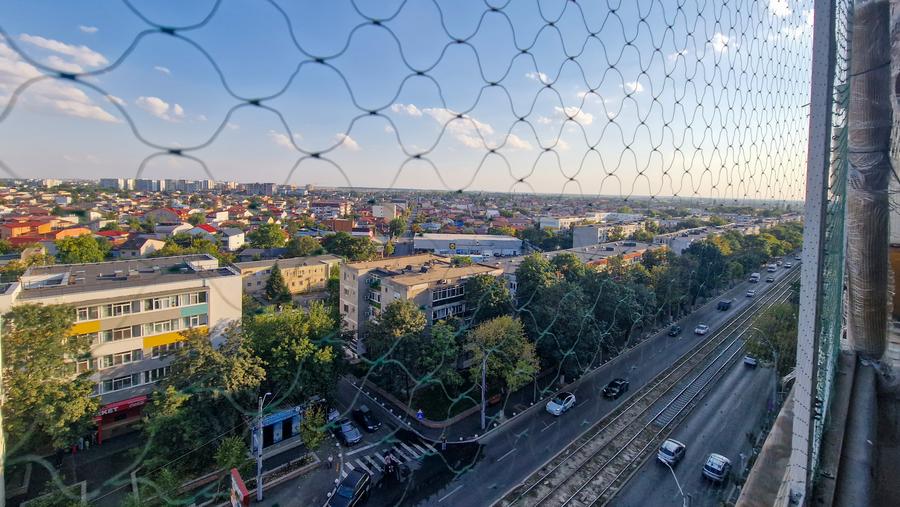 Apartament 3 camere decomandat, bucatarie mobilata si utilata, 79mp