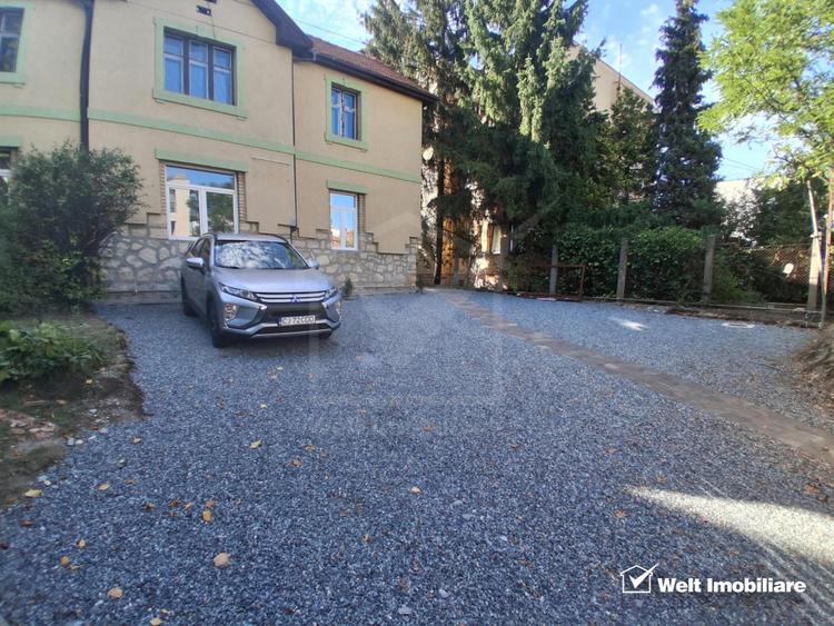 Spatiu birou, 3 camere, parcare, Centru, Cluj-Napoca