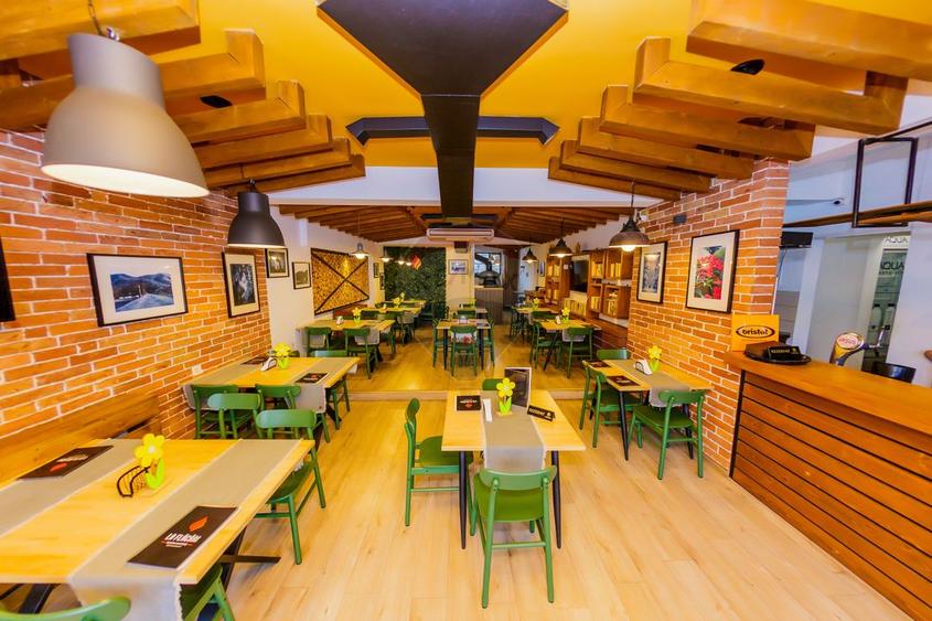 RESTAURANT MOBILAT SI UTILAT, DE INCHIRIAT