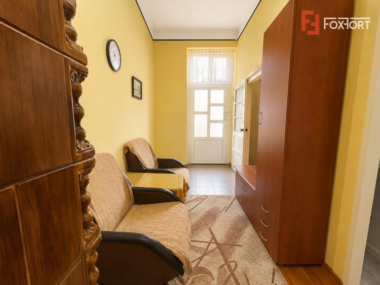 Apartament 2 camere semidecomandat la parter - Piata Catedralei - Arad