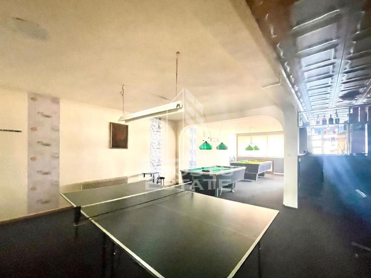 Casa individuala cu spatii comerciale - Zona Parneava spre Alfa