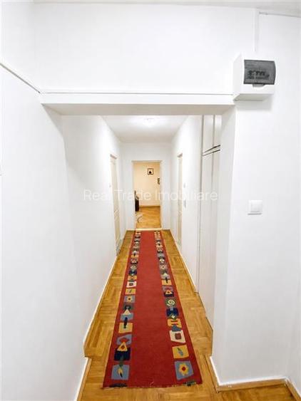 Apartament 2 camere decomandat Judetean, str. Zizinului - 6