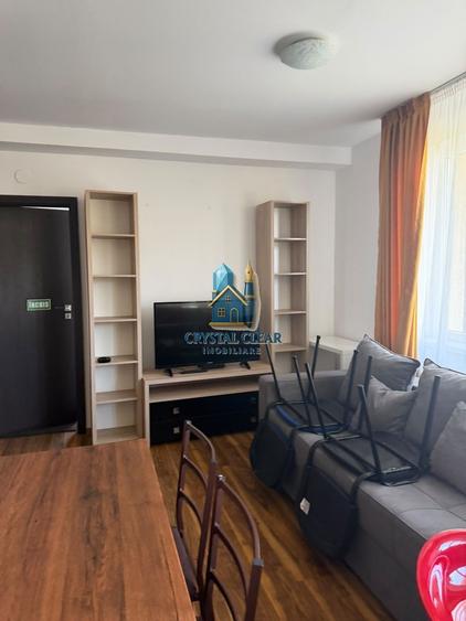 Apartament - Penthouse 4 camere - zona 7 noiembrie