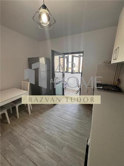 Apartament 2 camere, bloc 1982, in Ploiesti,P-ta Mihai Vitezul - 12