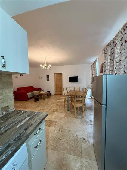 Apartament 2 camere cu acces la curte | Centrul Istoric