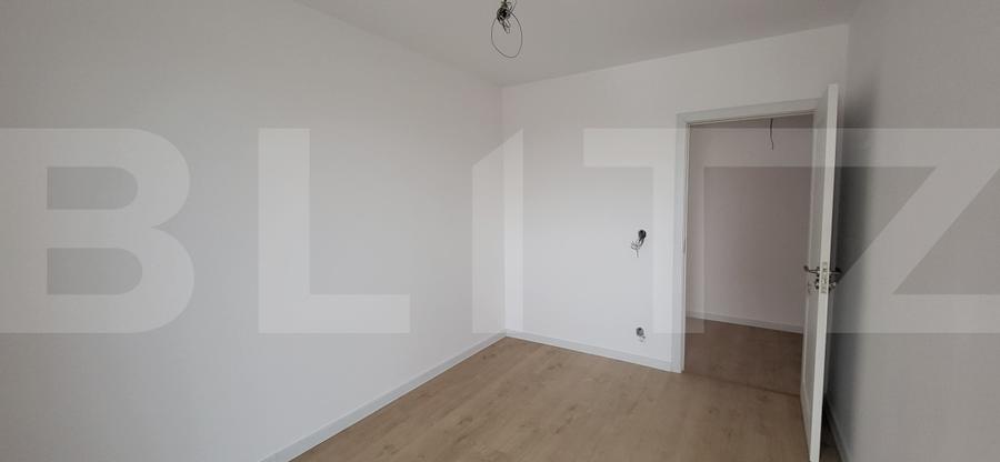 Apartamaent 3 camere+ loc parcare subterana zona MEHALA
