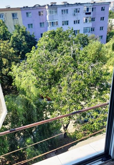 Apartament 3 camere, decomandat, mobilat, situat în cartierul Dorobanți 2