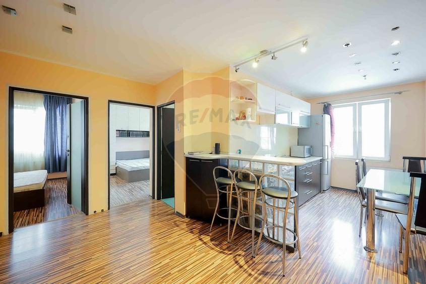 De vânzare apartament  cu 3 camere în zona Nufărul