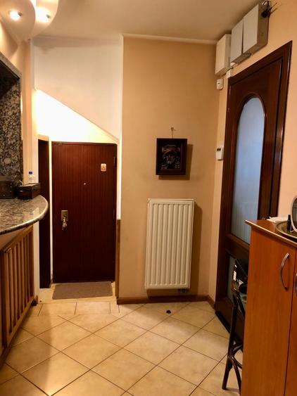 Vila interbelica renovata in zona Vatra Luminoasa