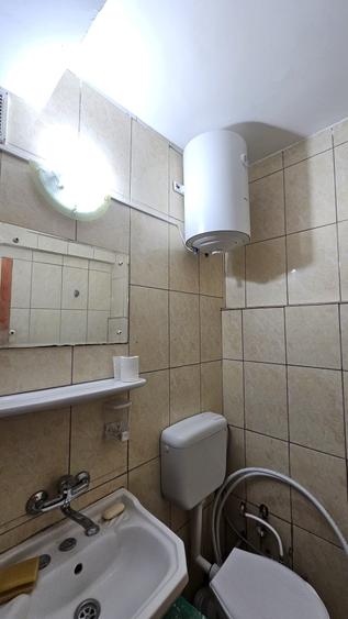 TIGLINA 1 ,  GARSONIERA,   A-URI, 24 mp, SEMIMOBILATA, PRET 29.000 EURO