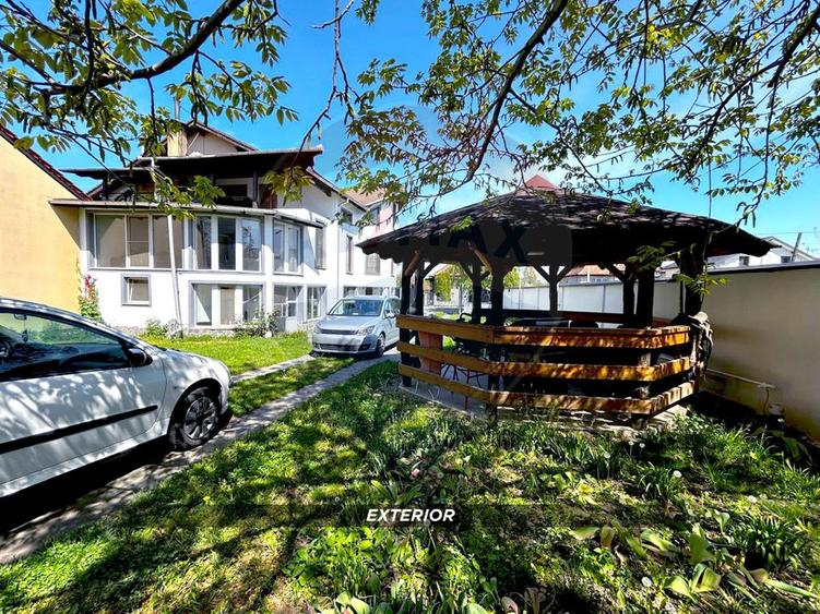 DE VANZARE: Casa spațioasă cu teren si foișor - Negrești Oaș