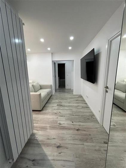 Inchiriere apartament 3  camere Lux Unirii-Coposu
