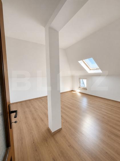 Apartament 4 camere , 143 mp, zona Mihai Eminescu