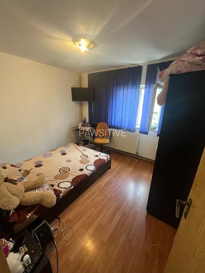1 Decembrie-Pallady,apartament 3 camere decomandat - 2