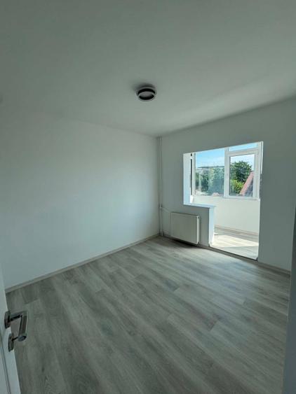 Apartament 4 camere renovat, zona Enachita Vacarescu, 84.19 mp