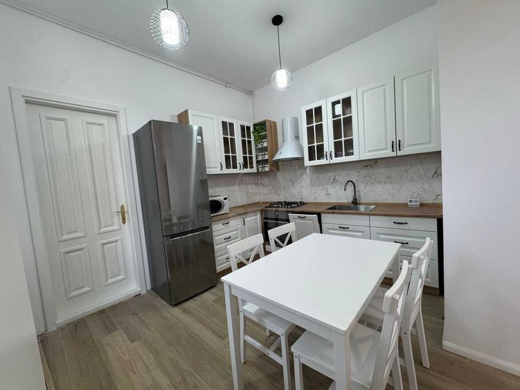 Apartament 3 camere, 90 mp, confort lux, proaspăt renovat – Central