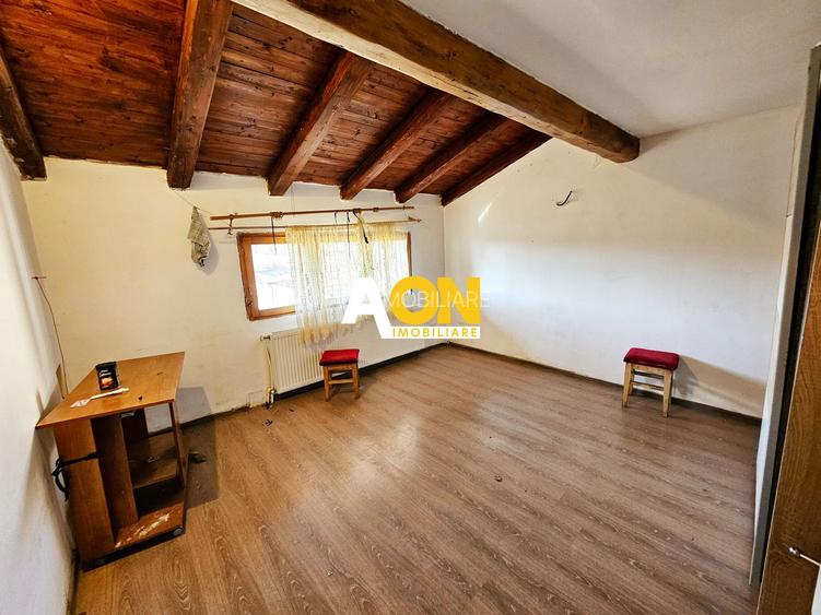 1/2 Duplex, 4 camere, 300 mp teren, toate utilitatile, Cetate - 9