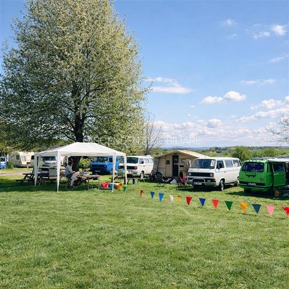 Transilvania Camping, domeniu de 14.400mp,Sanmarghita de Mures:2cladiri, apartam - 45