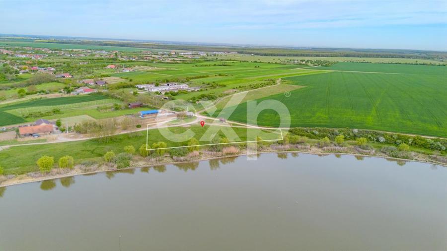 Teren extravilan deosebit, 5755 mp pe malul lacului Miersig, Bihor