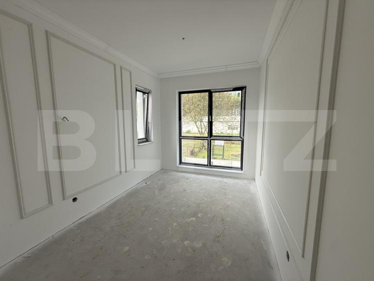 Casa de vanzare, 110 mp utili, zona Botiz