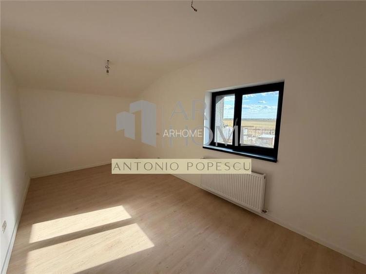 Casa duplex cu perete dublu, in Strejnicu, la 5 km de Ploiesti.