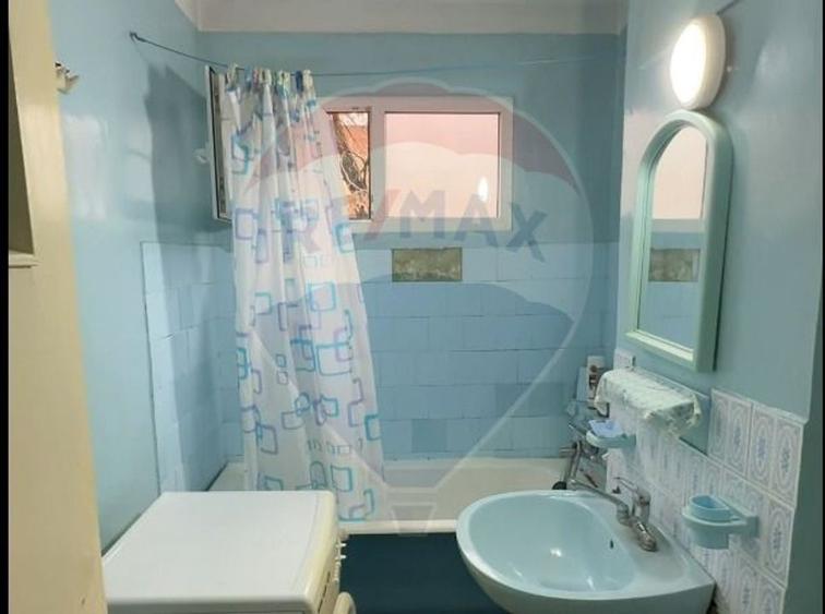 Apartament cu 2 camere de vanzare -Roman