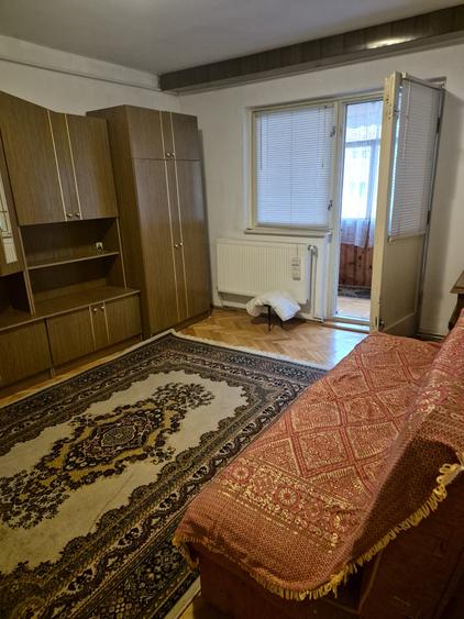 Apartament 3 camere în Răcădău