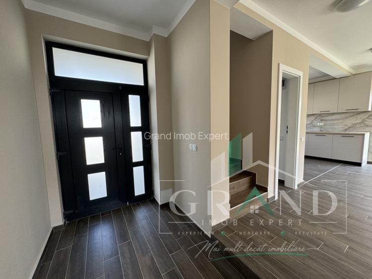 OPORTUNITATE!Casă individuală | 4 camere | 3 băi | Garaj | Terasă | Dezmir - 3