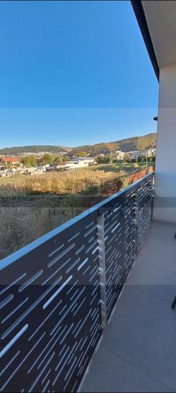 Apartament de 3 camere, lux, 68mp, parcare, zona Parcului Poligon
