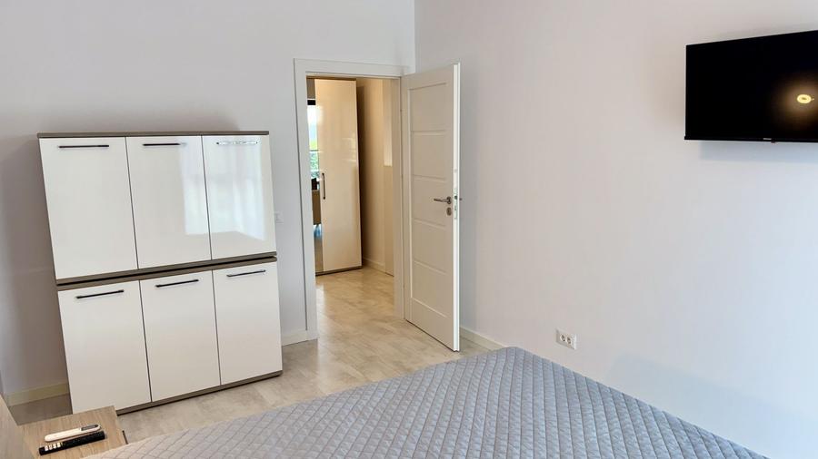 Garsoniera de inchiriat Plaza Residence, Faza 4, centrala proprie !