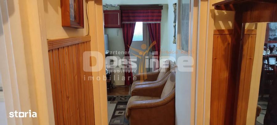 Apartament semidecomandat, 2 camere, etaj intermediar